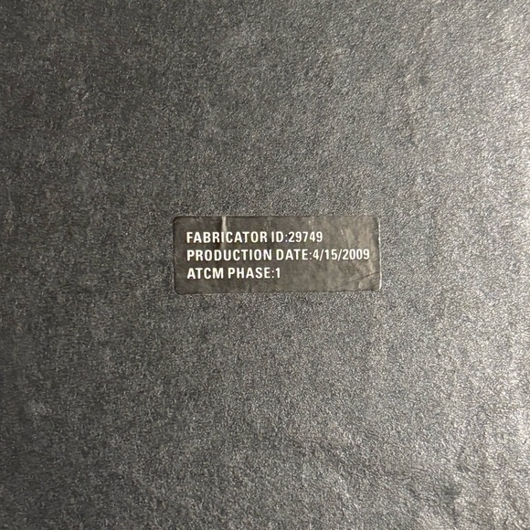 Elegant “Figure in Red Evening Gown” Signed Art Gold Framed 14”x17” 2004 - Picture 8 of 13